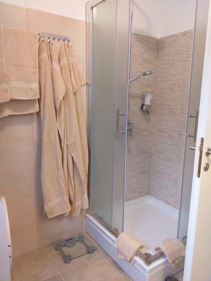Apartman Leanton Pula Exterior foto